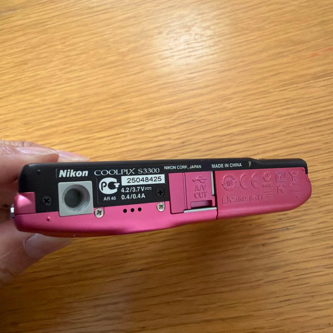 Nikon COOLPIX S3300 ピンク コンパクトデジタルカメラ　美品