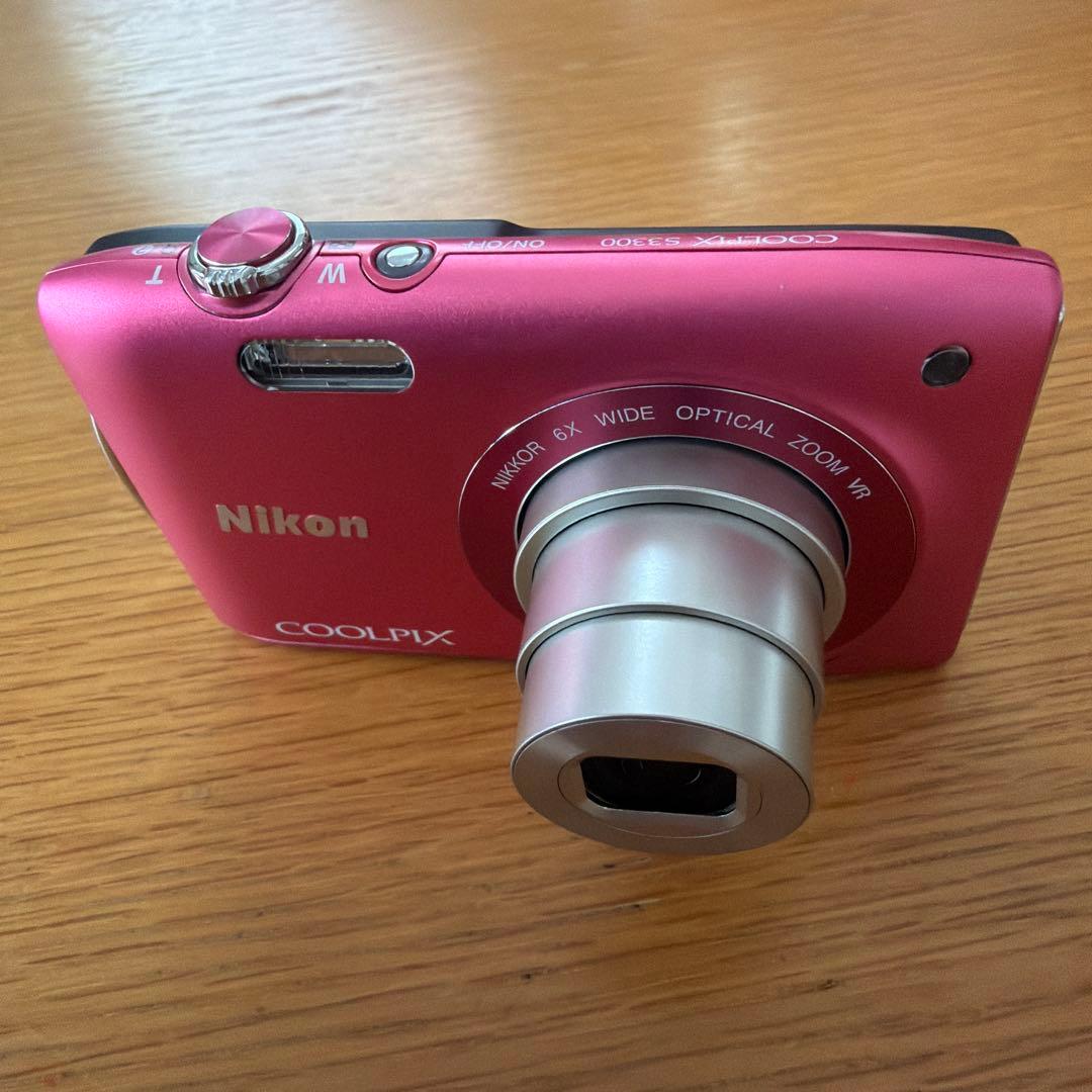 Nikon COOLPIX S3300 ピンク コンパクトデジタルカメラ　美品
