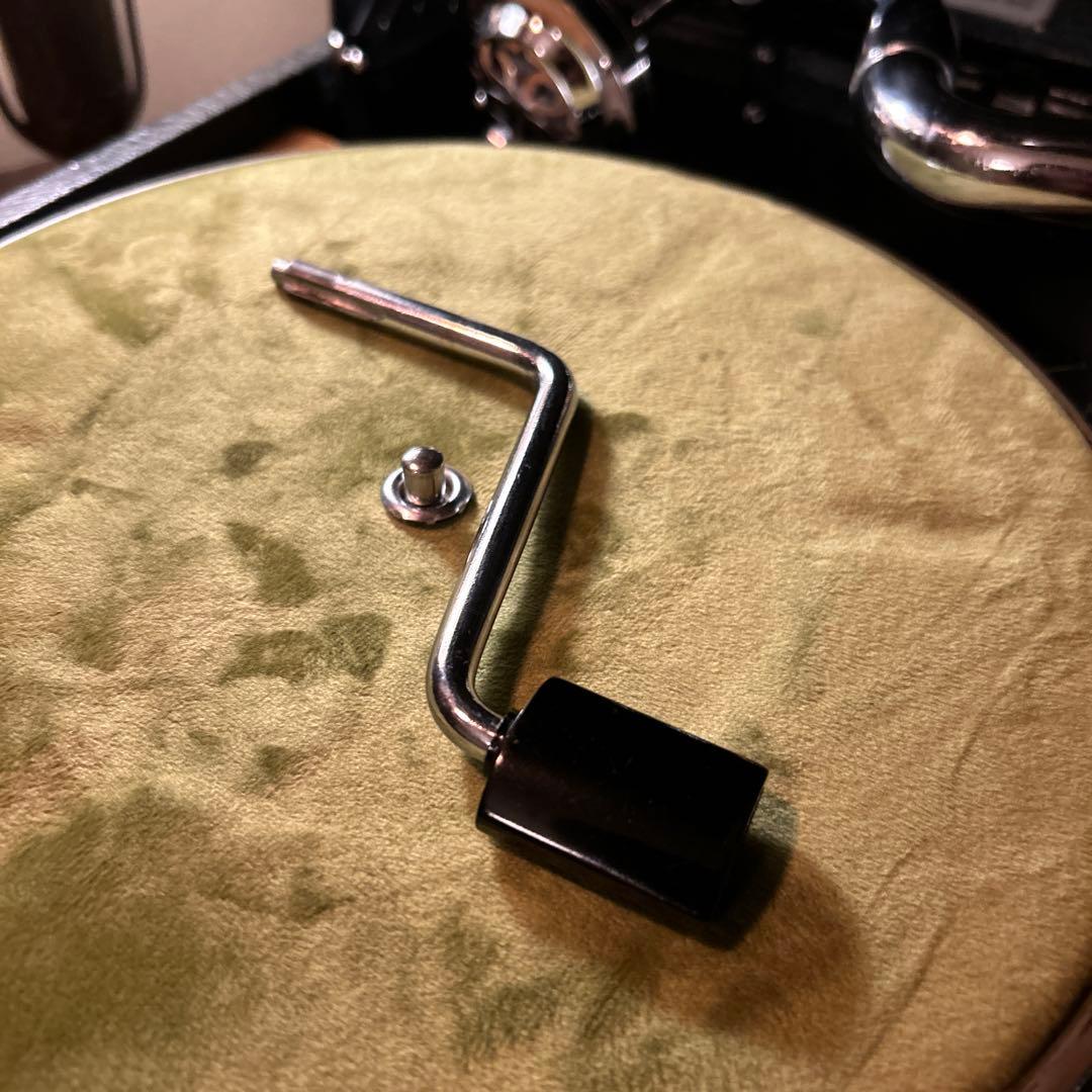 １９３０年代のコロムビア蓄音機、動品