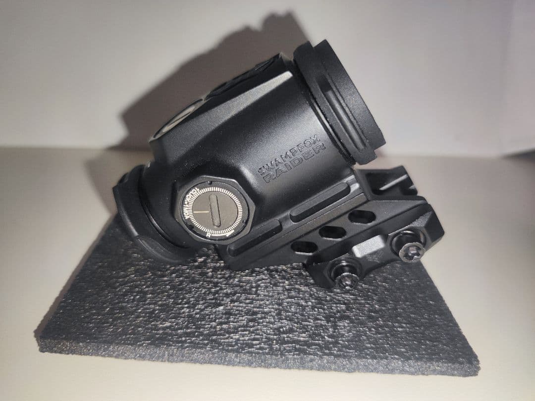 新品未使用 実物 SWAMPFOX RAIDER 等倍 プリズムサイト 1x20