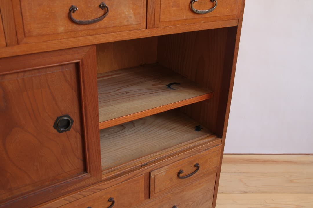 収納棚　チェスト　和箪笥　木製　ナチュラル　和家具　古道具　古家具　アンティーク