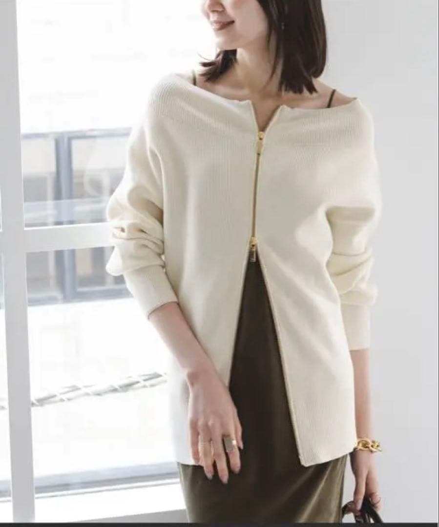 noble フロントジップボートネックニット