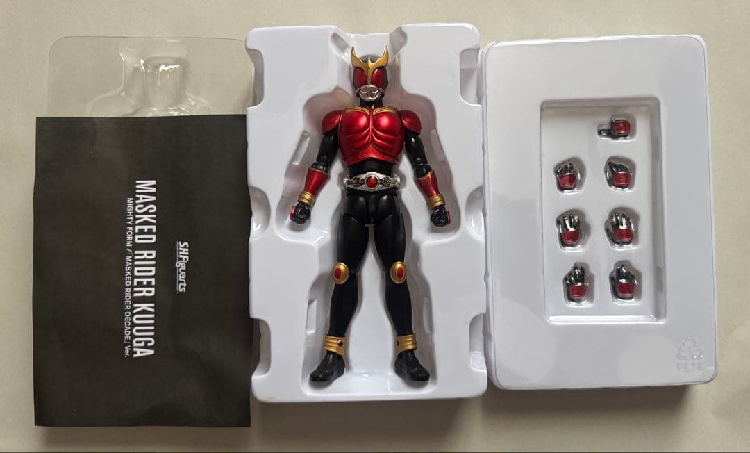 真骨彫 仮面ライダークウガ マイティフォーム ディケイドVer.