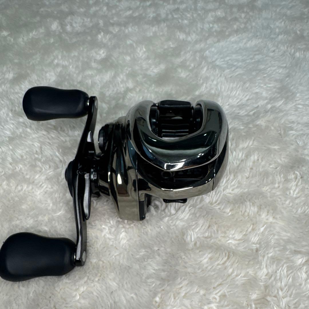 シマノ　21アンタレスDC XG 右巻き　美品　送料込み