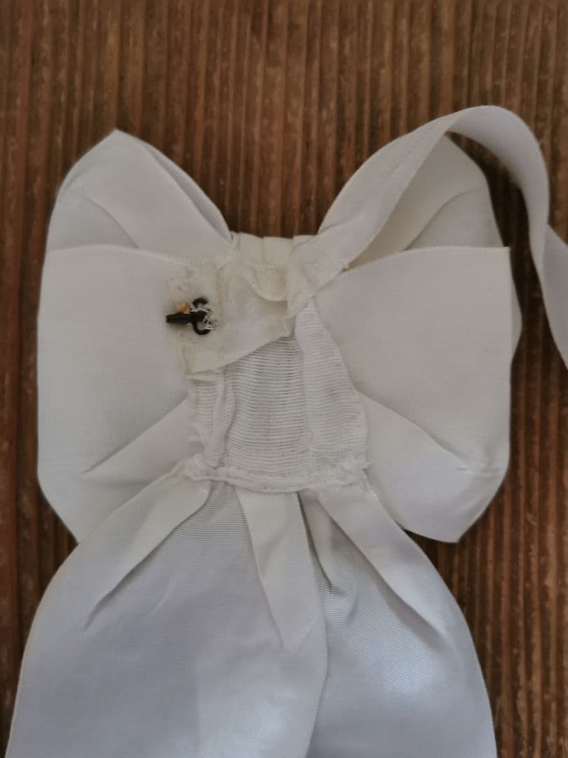 アンティーク 初聖体式 ダブルボウ腕章 透し幾何学紋 フリンジ装飾 オモニエール