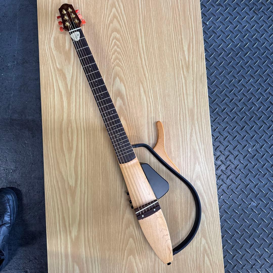 Yamaha エレクトリックアコースティックギター