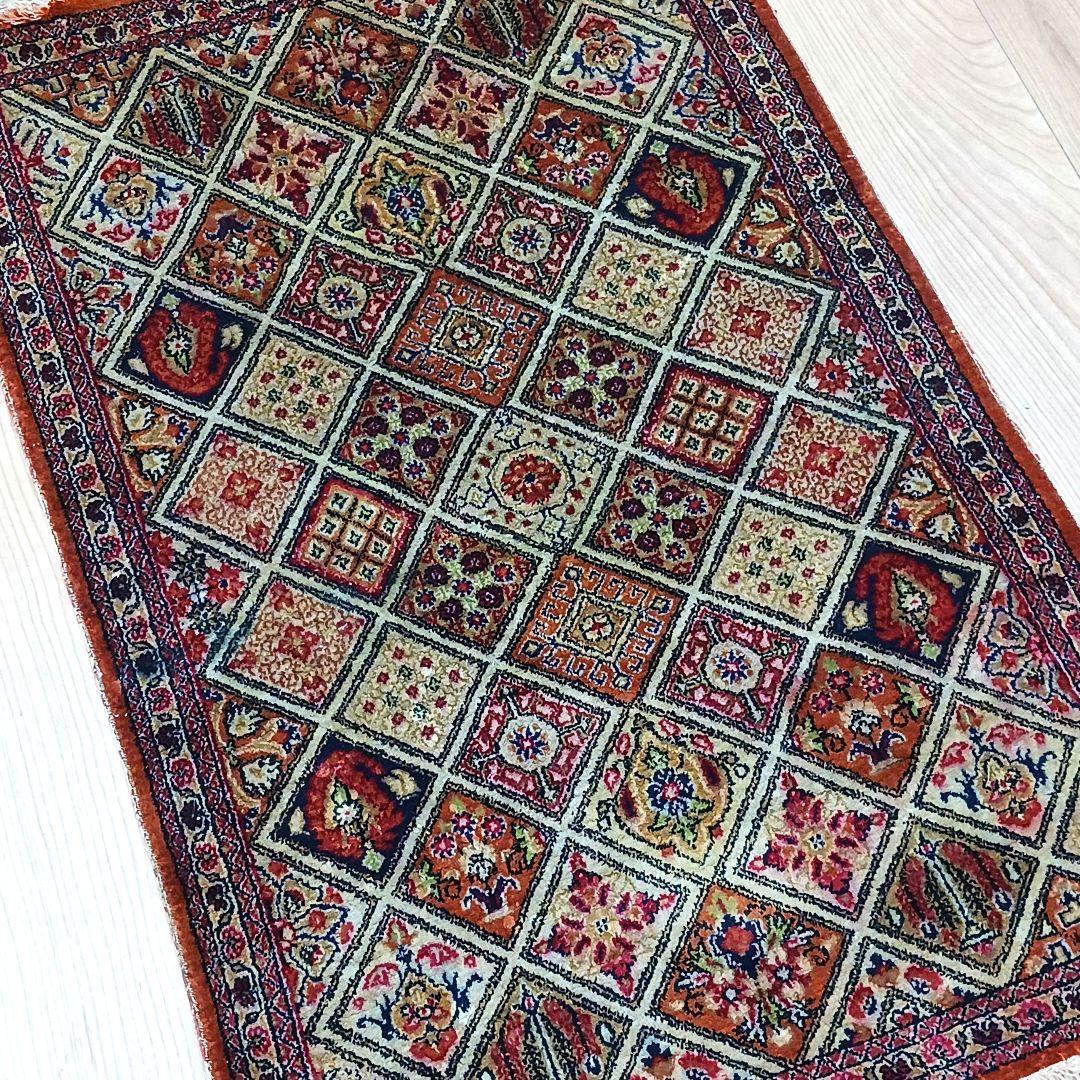 Y2822-2 ペルシャ絨毯 クム産 シルク100% 手織り