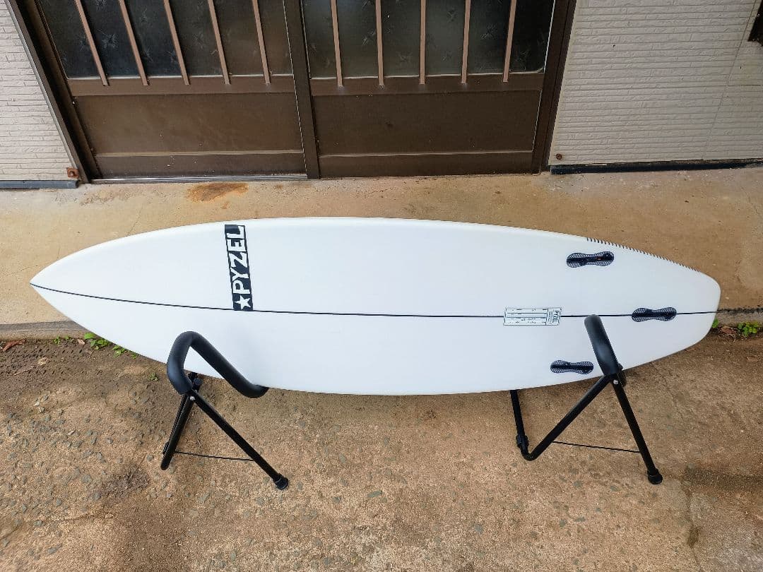 Pyzel Firebird 5'8\" 　EPS