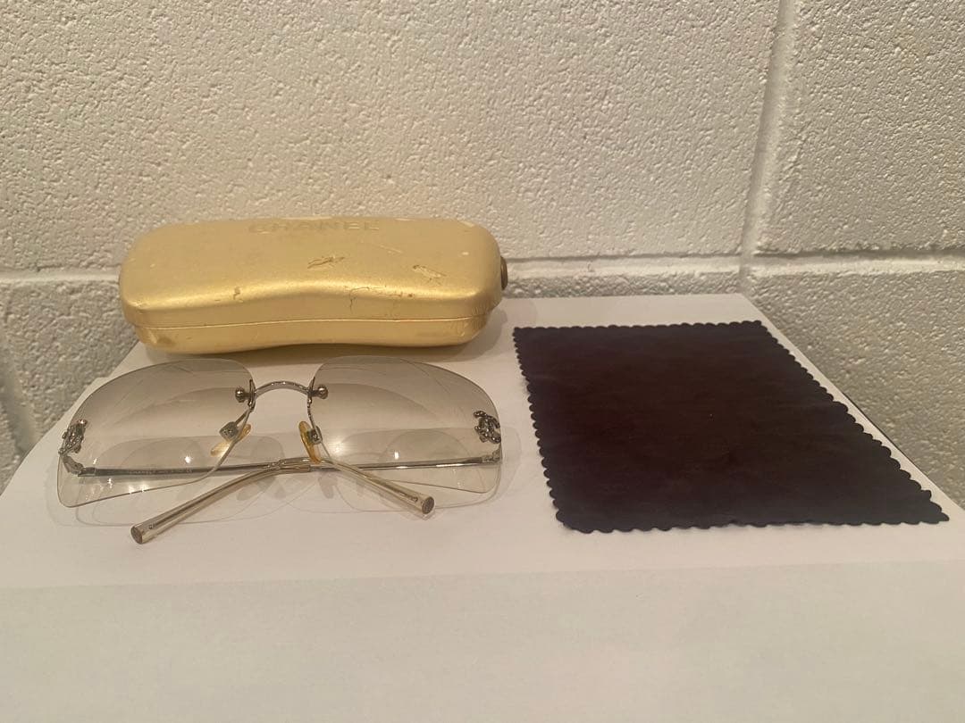 【人気モデル】CHANELシャネル リムレス（4017-D）ココマーク