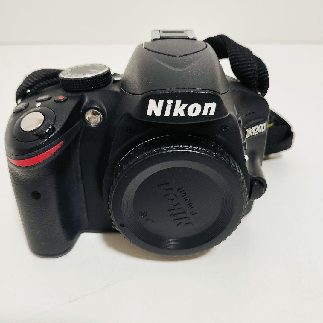 【美品】Nikon ニコンD3200 ボディ＋付属品 デジタル一眼レフカメラ