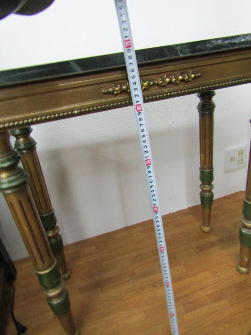 T*S様 クラシックスタイル テーブル グリーン大理石 アンティーク