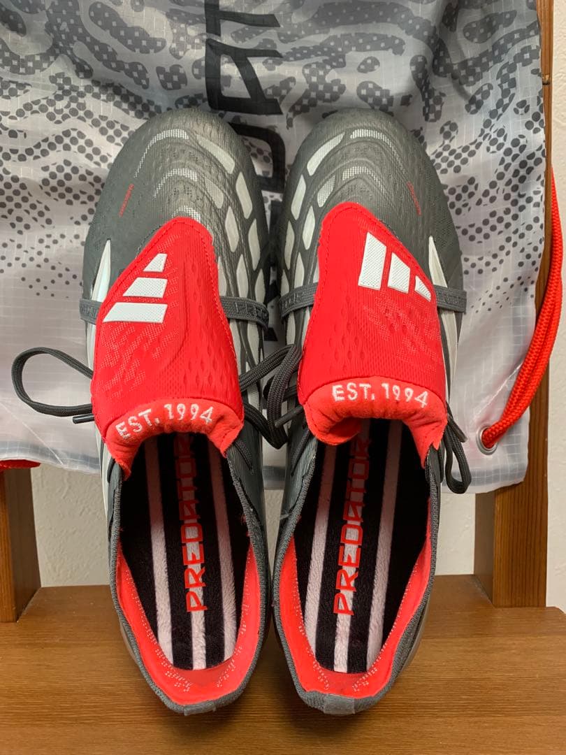 シューズ PREDATOR ELITE