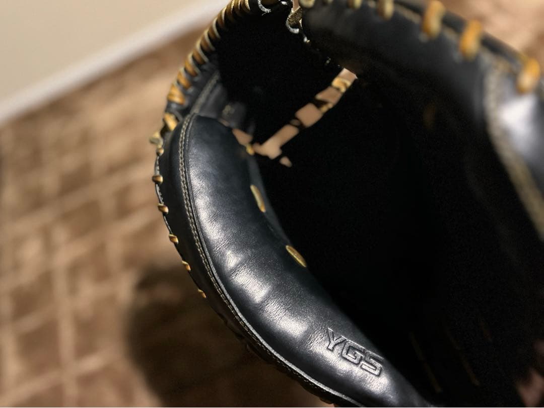 【極上品】YGS 812V 硬式用 キャッチャーミット TGレザー