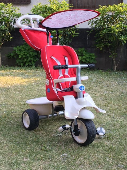 美品　三輪車　smart trike 女の子