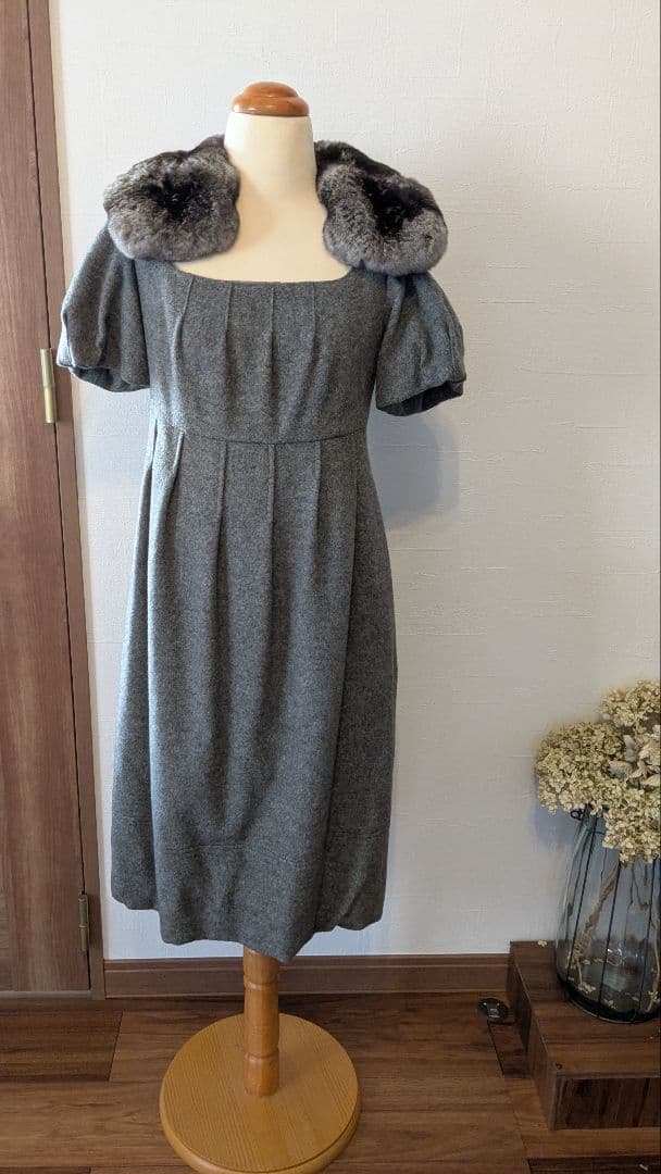 Foxy ＊チンチラ襟　バルーンワンピース　グレー＊size38 美品
