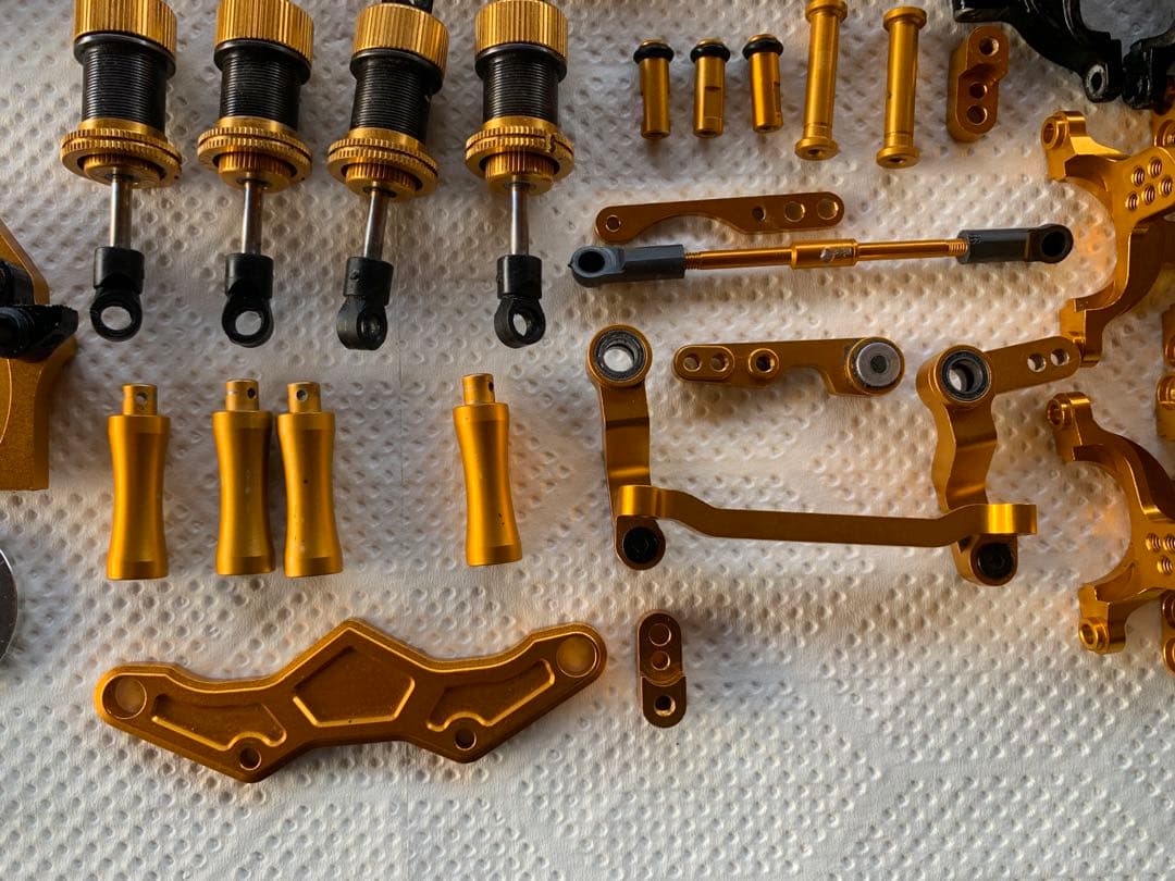 TAMIYA TA05 VDFゴールドエディション　TRFダンパー他パーツ多数