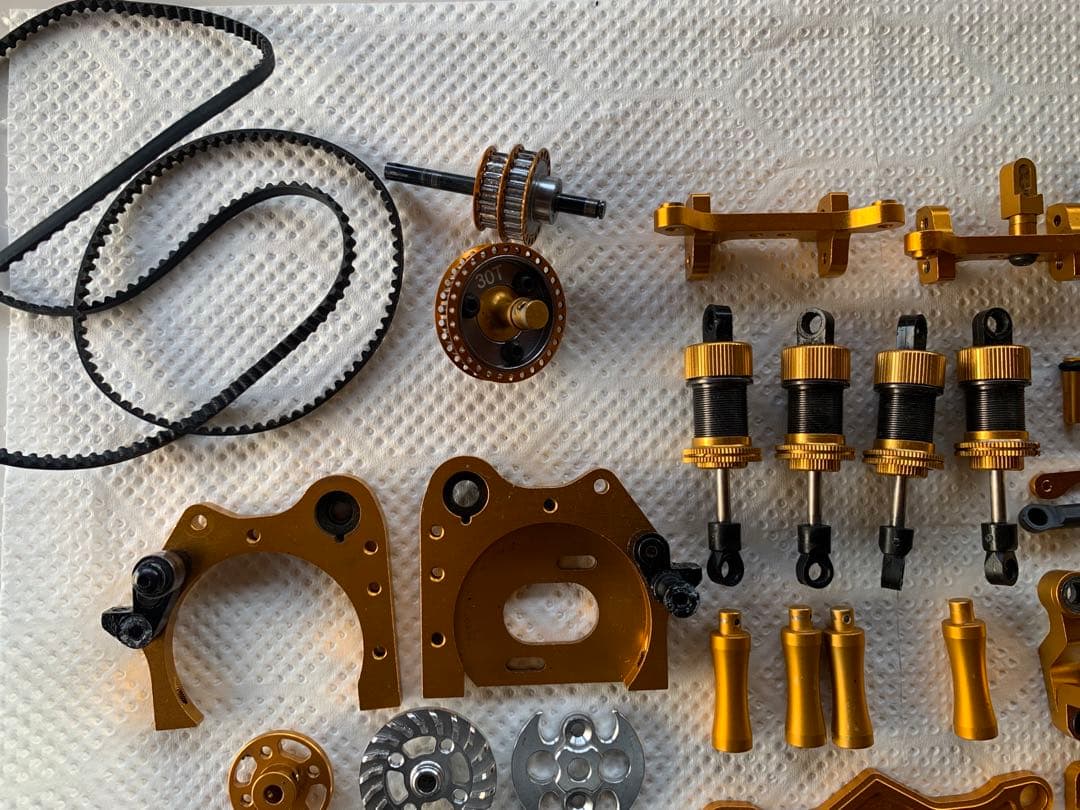 TAMIYA TA05 VDFゴールドエディション　TRFダンパー他パーツ多数