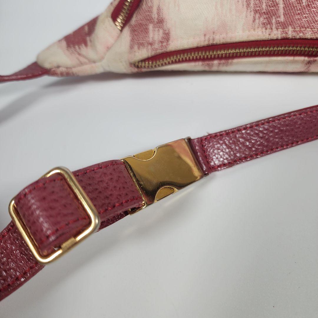 ヴィヴィアンウエストウッド ウエストポーチ レオパード ピンク