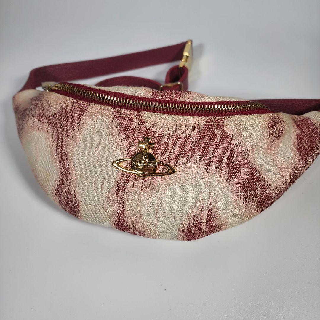 ヴィヴィアンウエストウッド ウエストポーチ レオパード ピンク