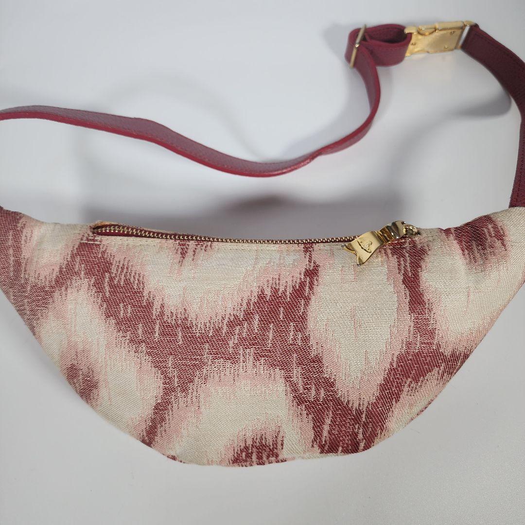 ヴィヴィアンウエストウッド ウエストポーチ レオパード ピンク