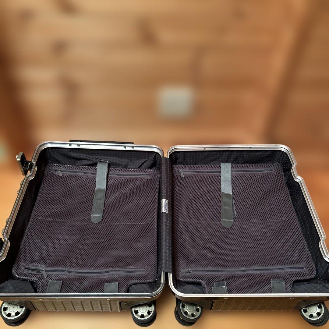 【匿名配送】リモア　スイス航空　スーツケース　４輪