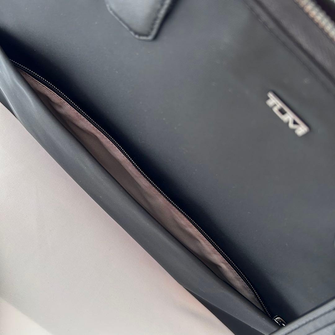 トゥミ　TUMI ビジネスバッグ　ブラック　ナイロン　本革　レザー　2way