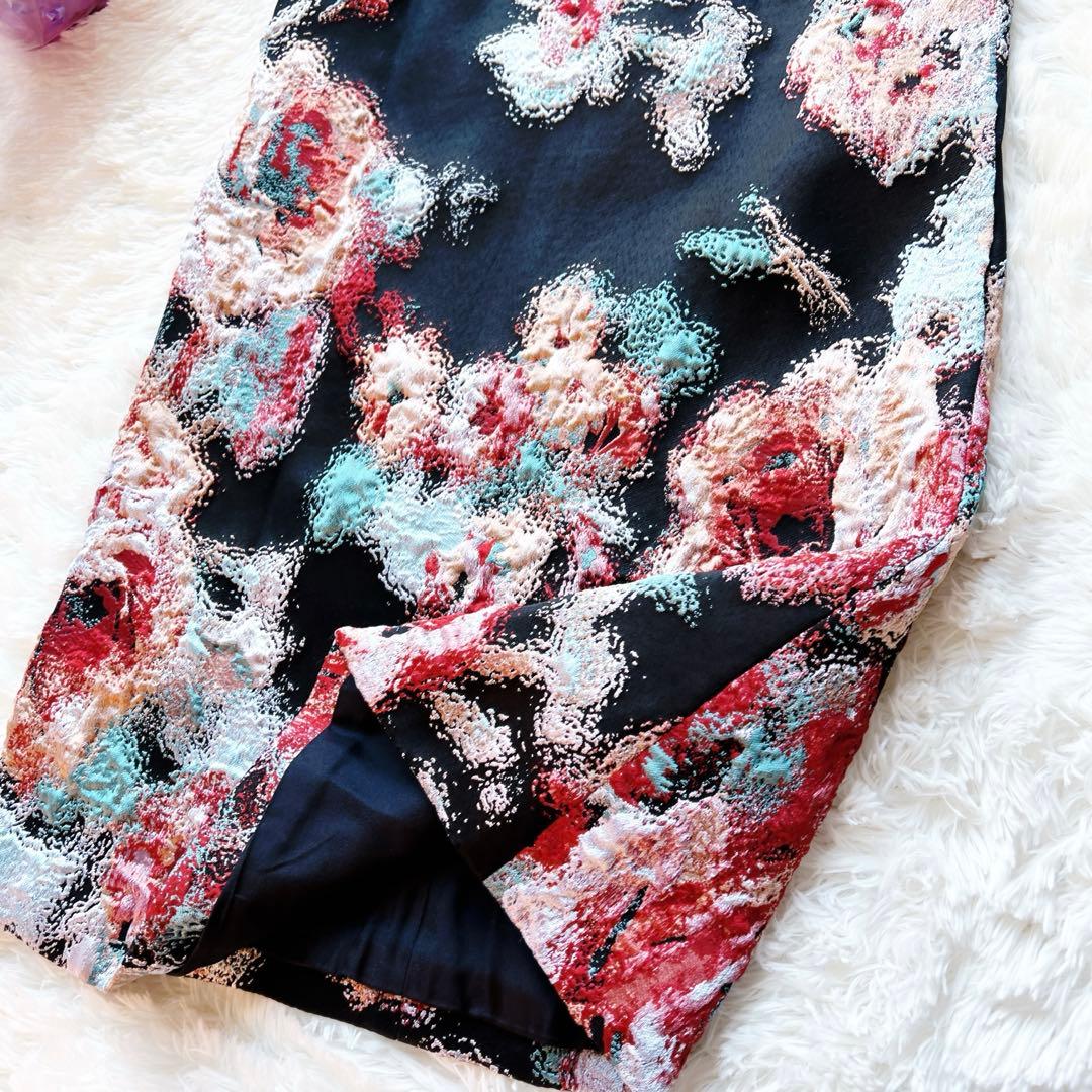 未使用　GIORGIOARMANI アルマーニ　フラワージャカード ワンピース