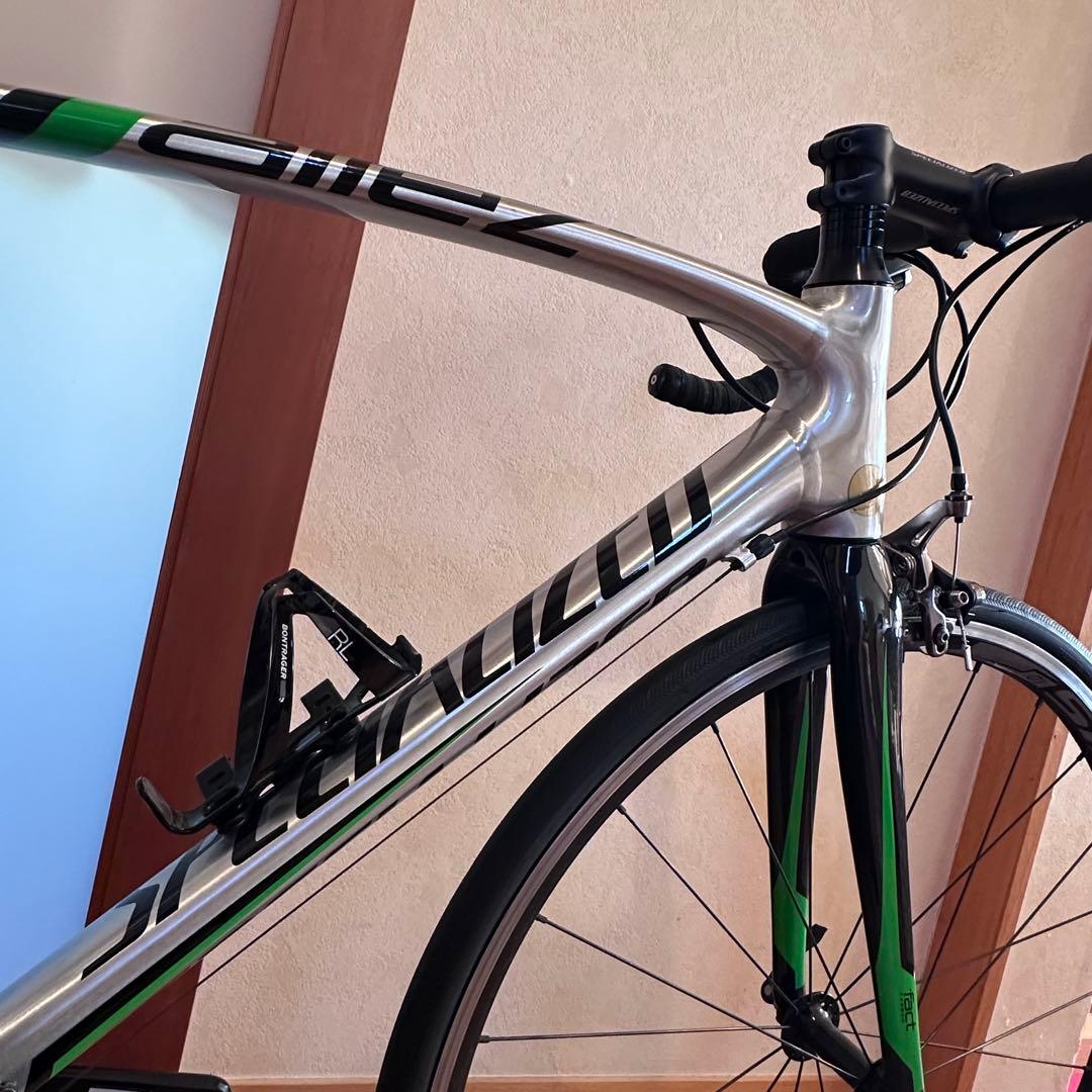 【送料込】サイコン&ロードバイク スペシャライズド シマノ105