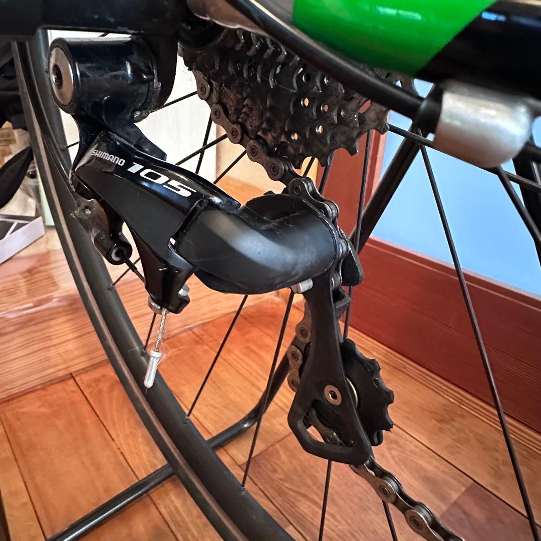 【送料込】サイコン&ロードバイク スペシャライズド シマノ105