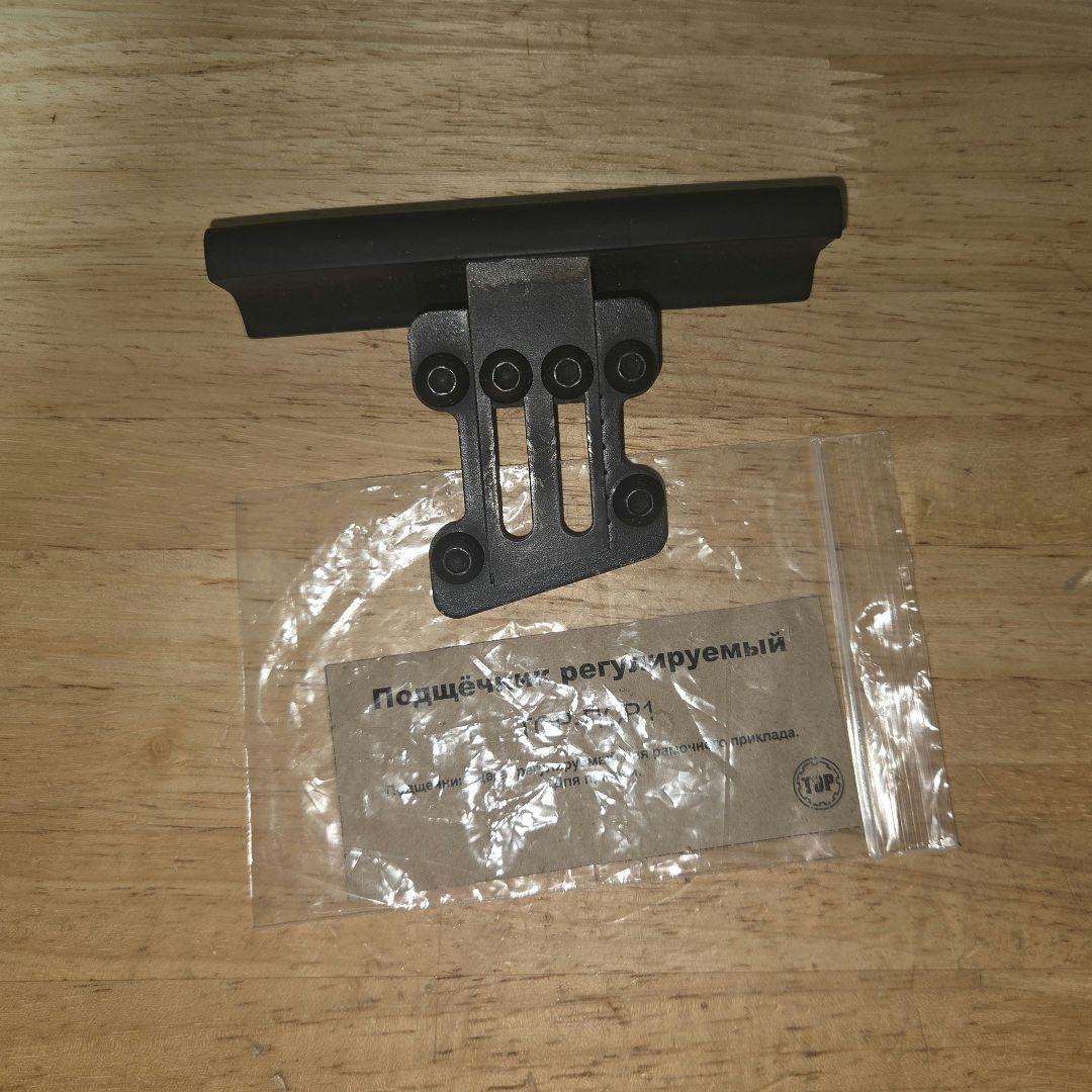 ロシア TOR トライアングルチークパッド 実物