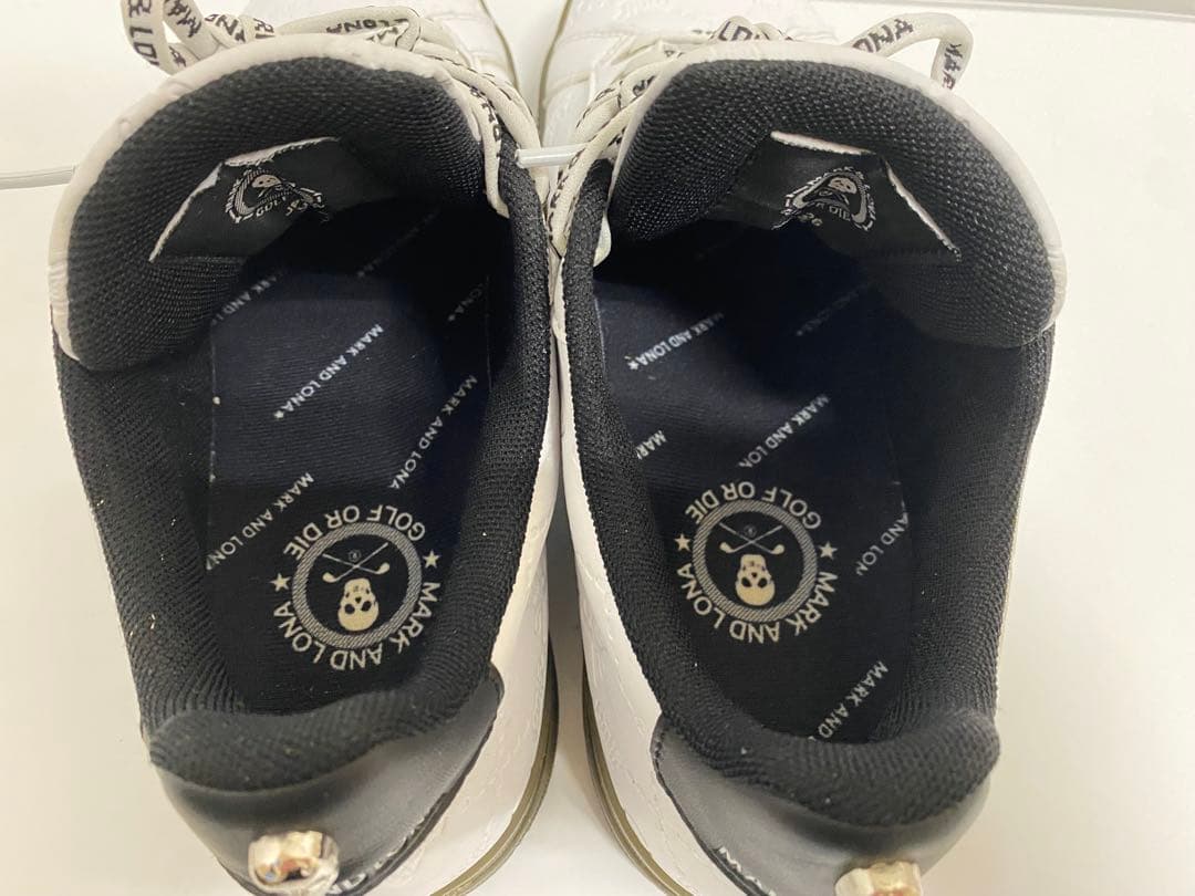 MARK&LONA マークアンドロナ エンボスキルトスカルスニーカー　26㌢