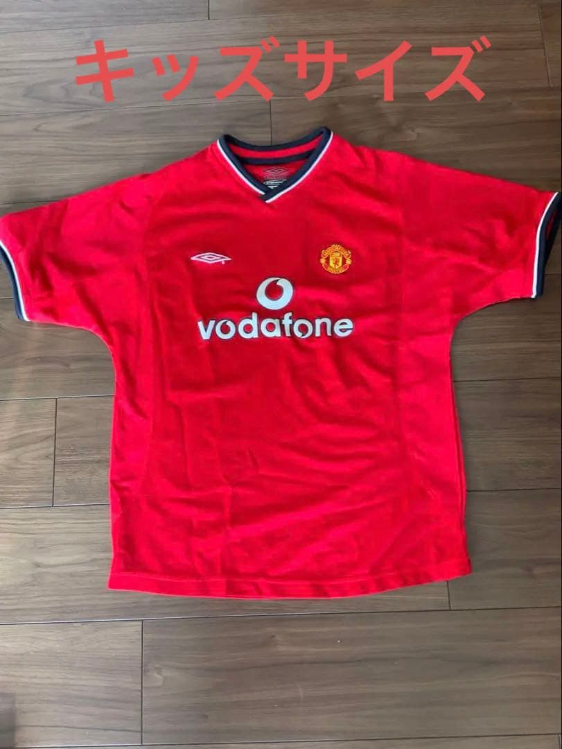 激レア　マンチェスターユナイテッド 00-01シーズン ユニフォーム キッズ用