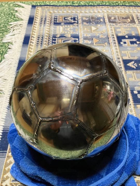 激レア　ステンレス製　サッカーボール