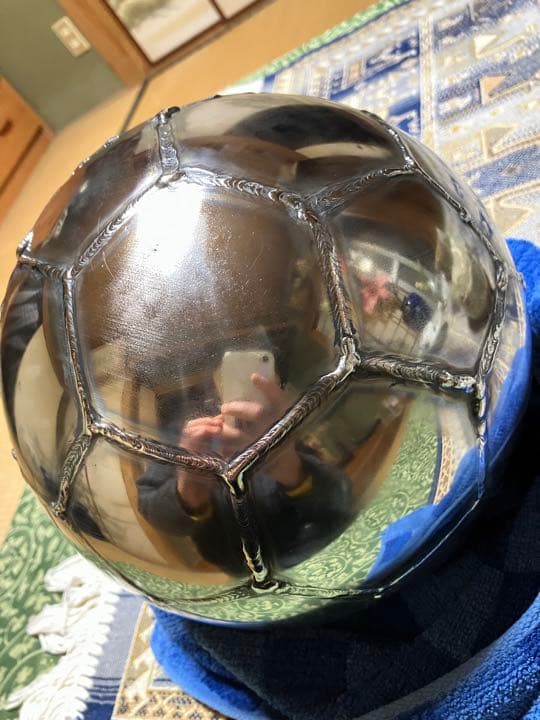 激レア　ステンレス製　サッカーボール