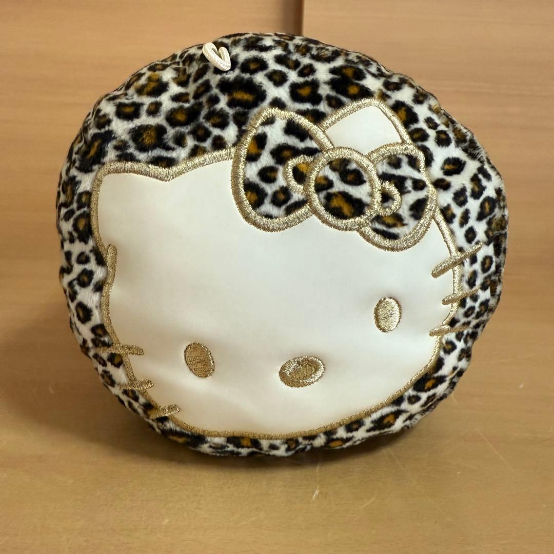 ハローキティ 円柱型 尻尾 タグ付き クッション 4点セット キティちゃん