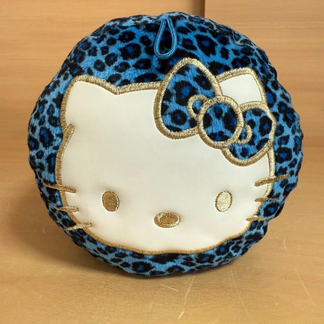 ハローキティ 円柱型 尻尾 タグ付き クッション 4点セット キティちゃん