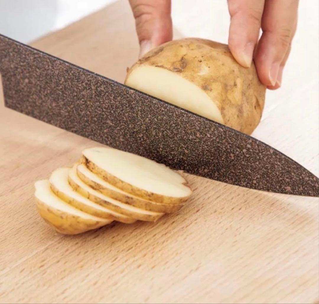 【新品未使用】ストーンバリア包丁　シャープナー付き