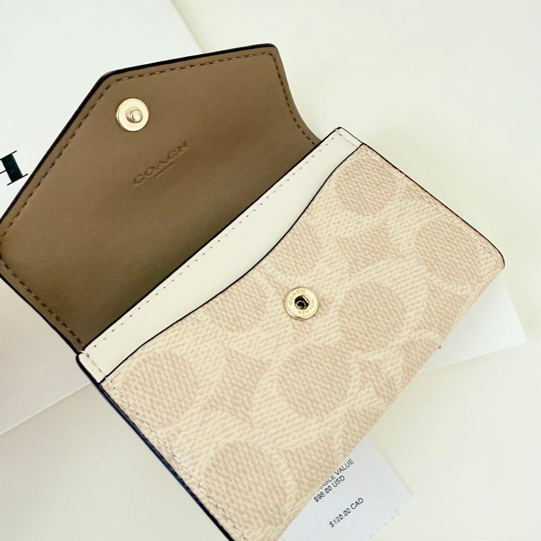 3点　COACH コーチ　フラップカードケース　名刺入れ　シグネチャー ホワイト