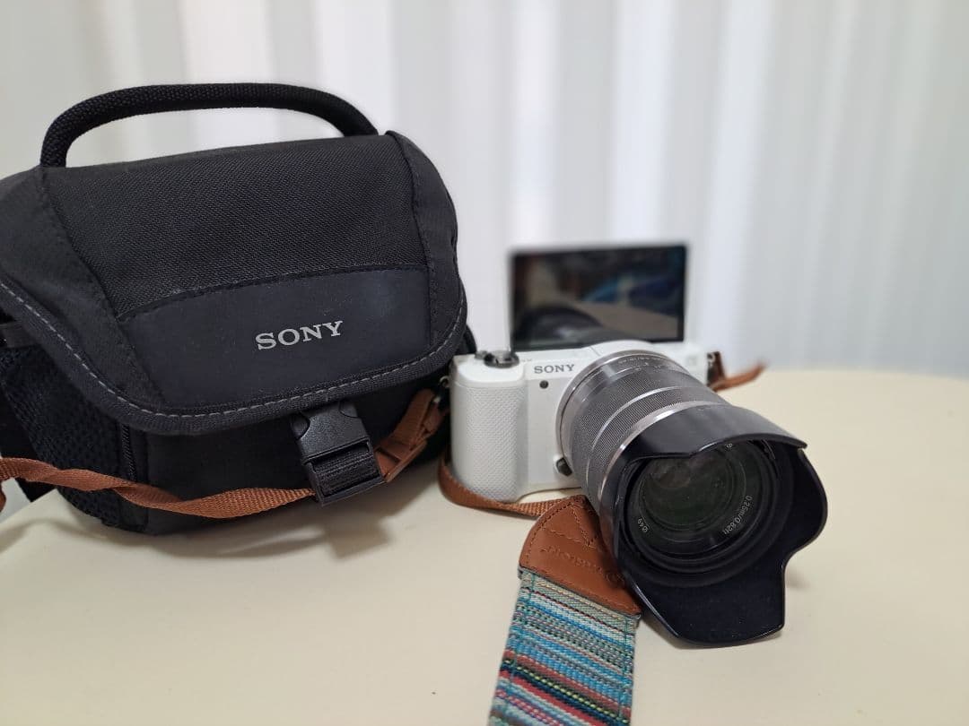 SONY a5000 18-55mmレンズ付き