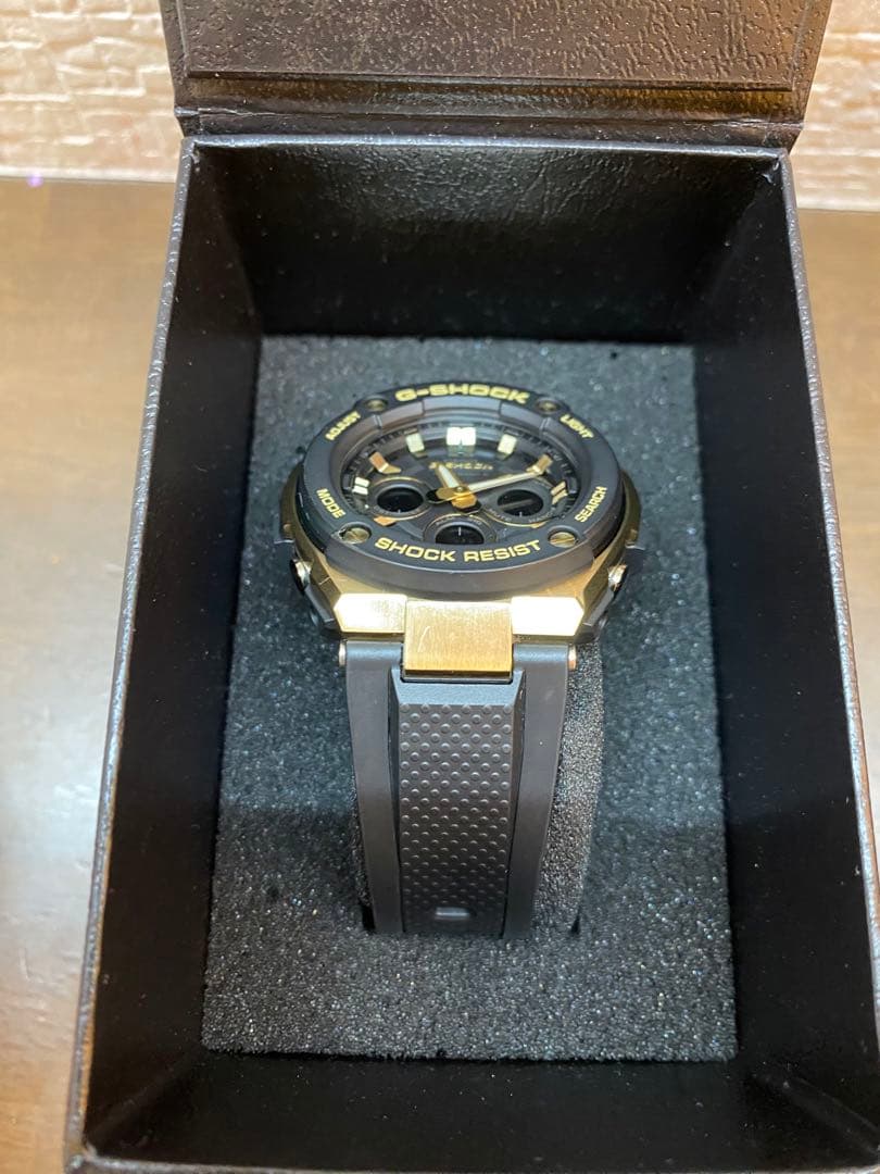 【極美品】G-SHOCK GST-W300G 1A9JF ゴールド 電波ソーラー