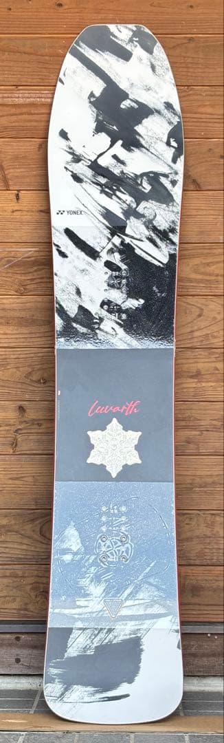 【美品】YONEX luvarth スノーボード　154cm