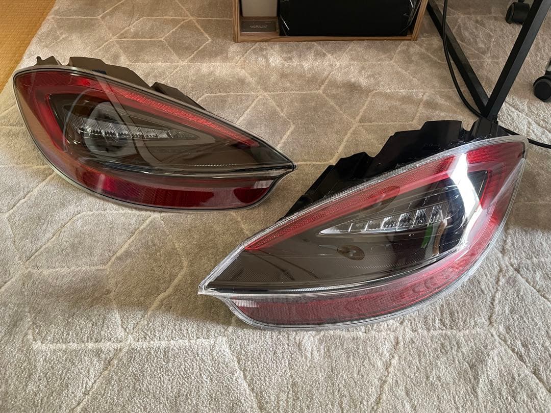 ポルシェ 981 ティンテッドルック テール ライト