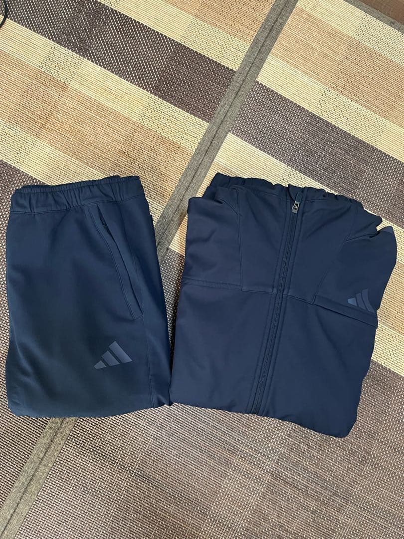 アディダス　スリーストライプス ウインドブレーカー　ウィンドジャケット　上下