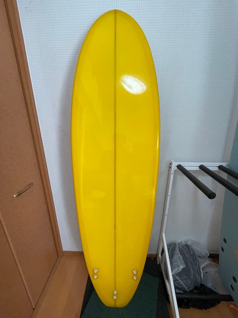お買得‼️サーフボード　ミッドレングス