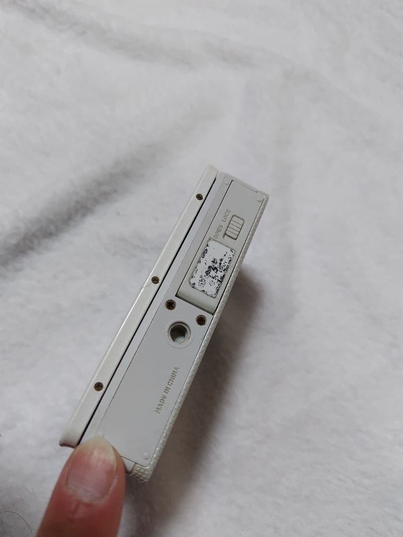 CASIO EXILIM EX-ZR70 ホワイト コンパクトデジタルカメラ