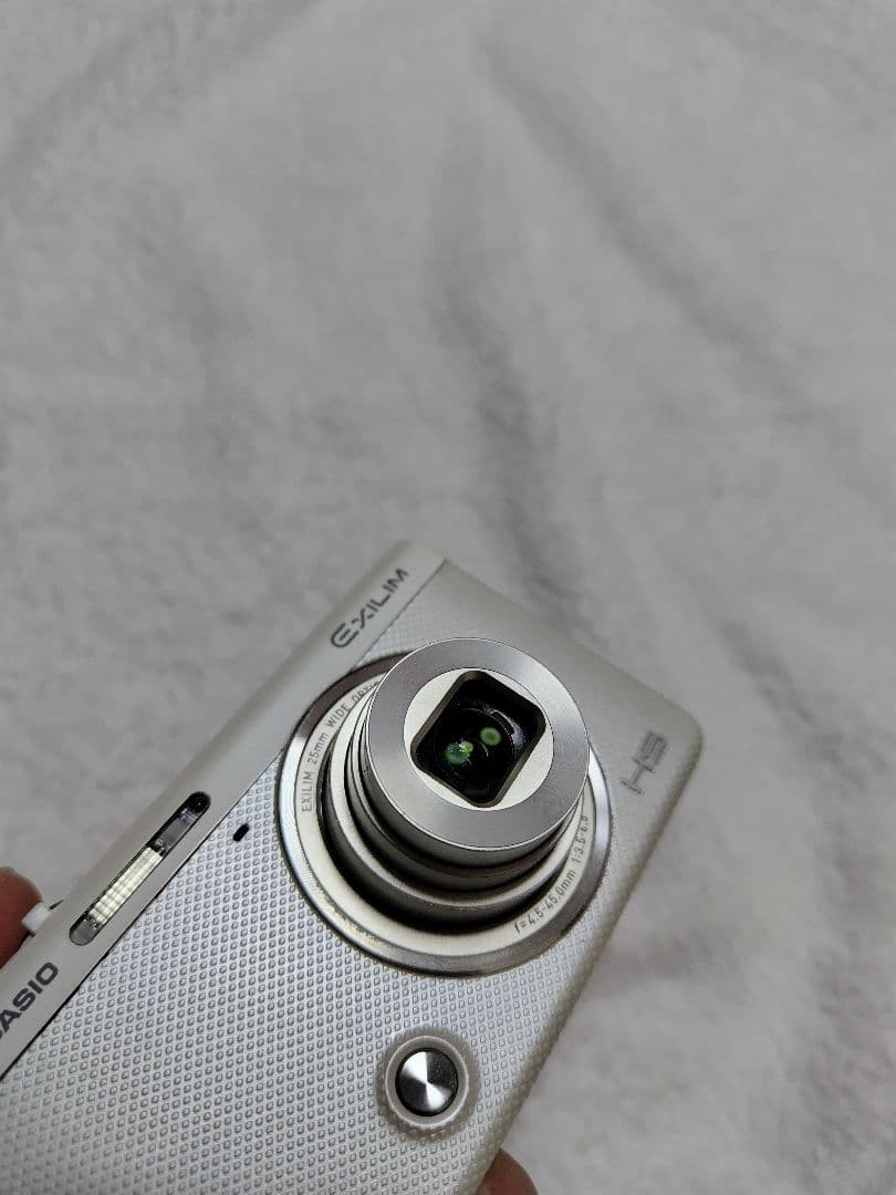 CASIO EXILIM EX-ZR70 ホワイト コンパクトデジタルカメラ