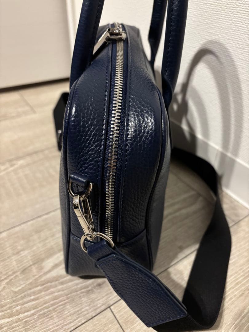 チマブエCIMABUE　エメリーⅡ ミニマルショルダーバッグ