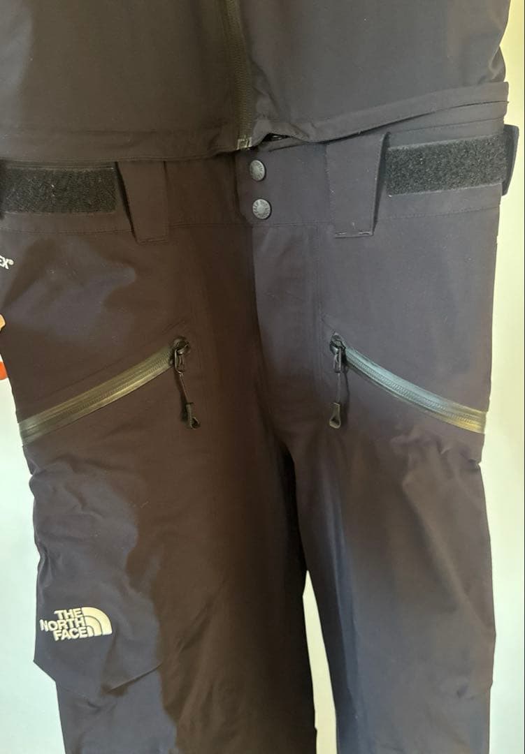 ノースフェイス　スノーウェア　Sサイズ　ゴアテックス　ビブパンツ　ユニセックス