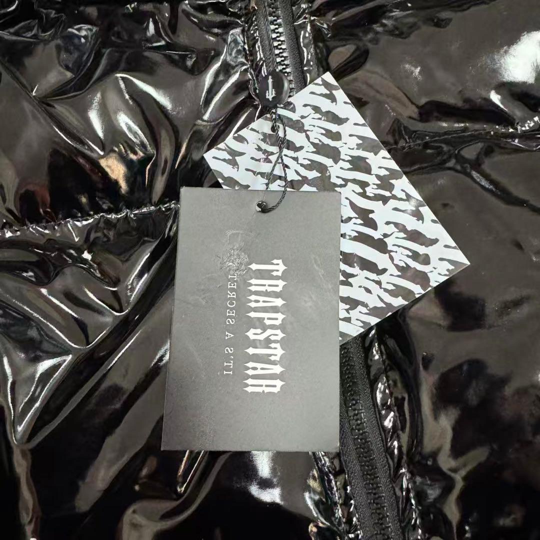 新品 TRAPSTAR 光沢ブラック ダウンジャケット XLサイズ n