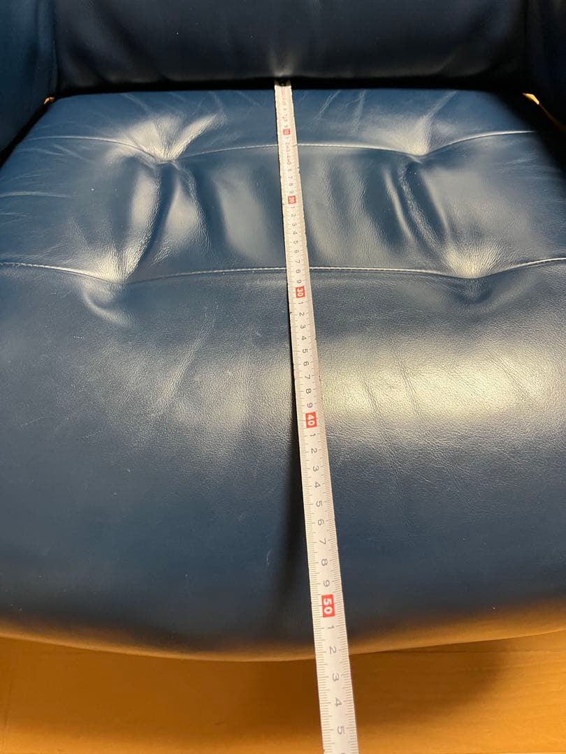 カリモク　リクライニングチェアー　合成皮革 ネイビー　1人用